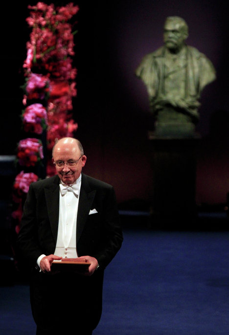 Picture 11 of 2010 Nobel Prize ceremony