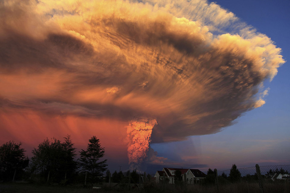 Picture 28 of 2015: The rise of volcanoes