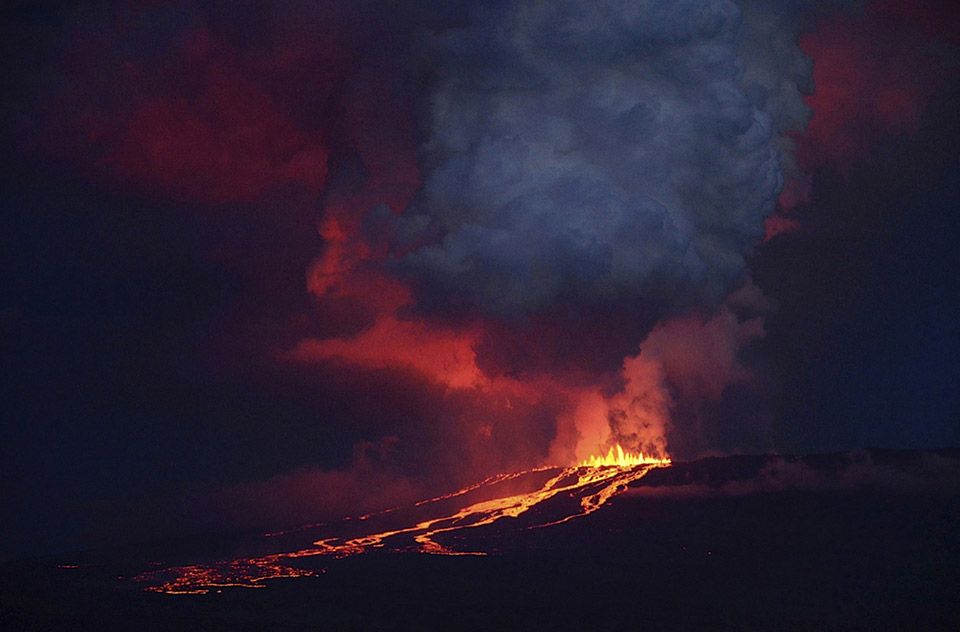Picture 4 of 2015: The rise of volcanoes