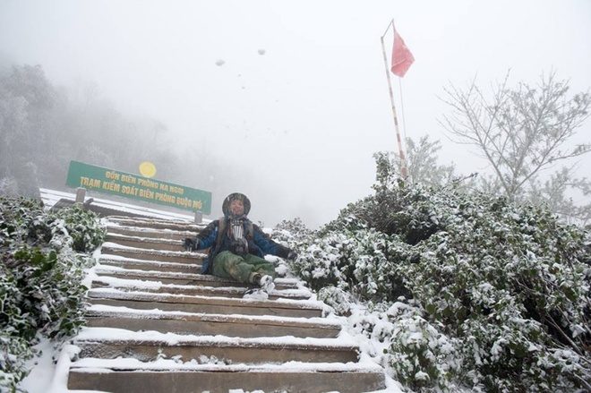 Picture 8 of 20cm thick snow first appeared in Nghe An