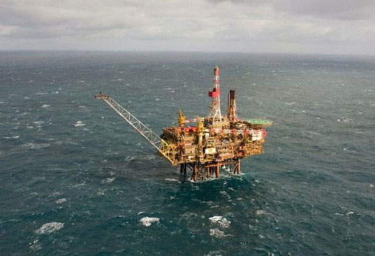 Picture 1 of 216 tons of oil leaked into the North Sea