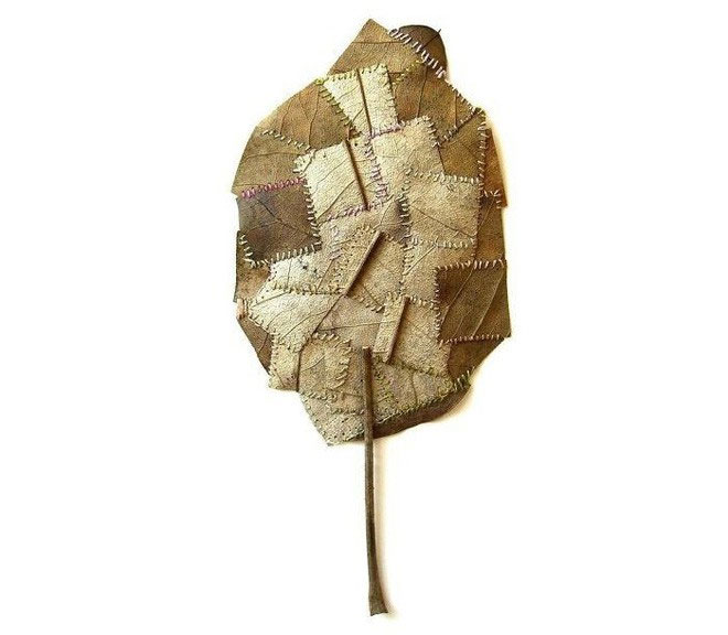 Picture 22 of 23 unique works show that leaves can also become artistic masterpieces
