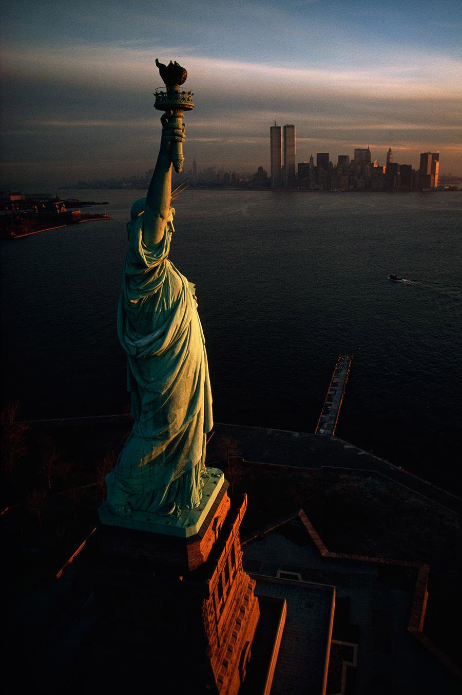 Picture 25 of 25 pictures of 'forgotten' impressive lives by National Geographic