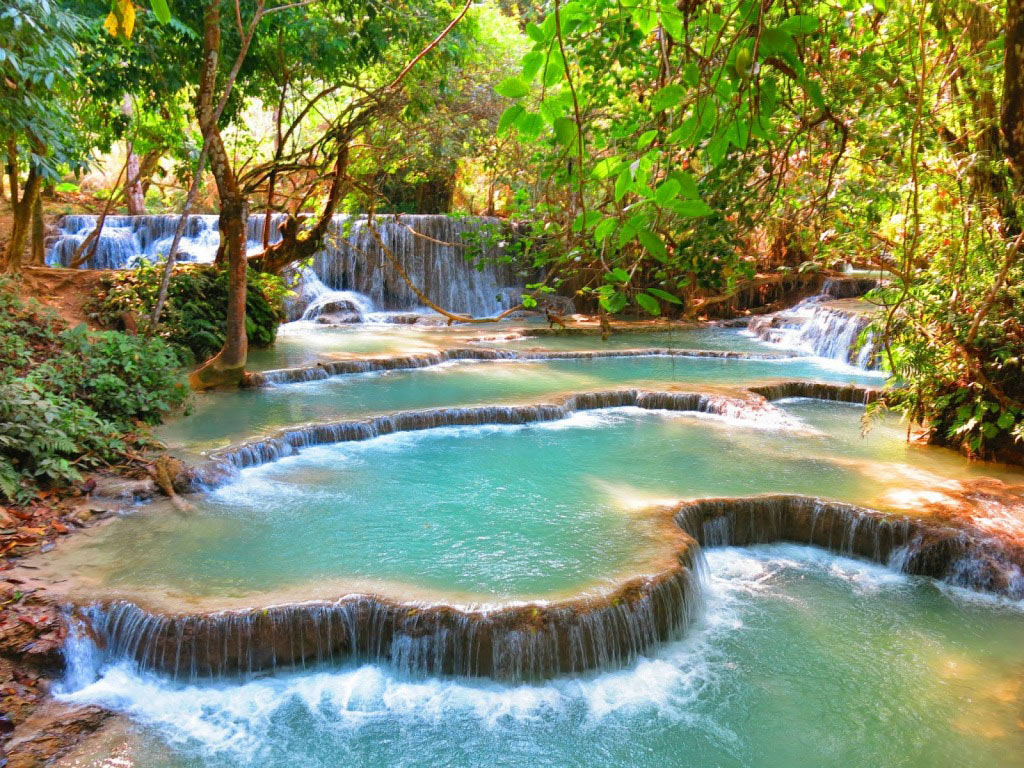 Picture 3 of 27 beautiful waterfalls around the world