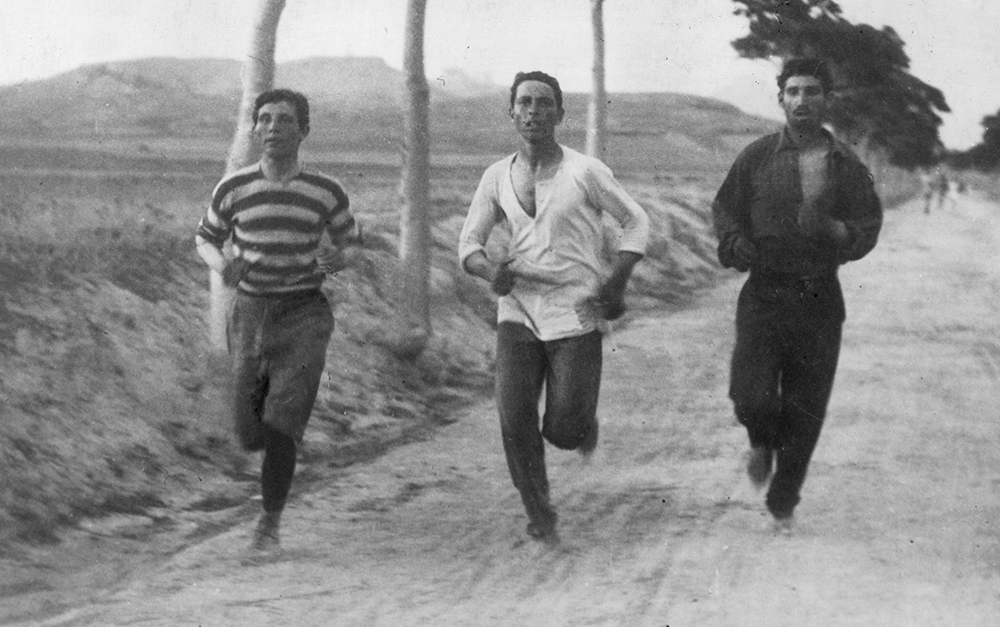 Picture 7 of 28 photos prove the world has changed