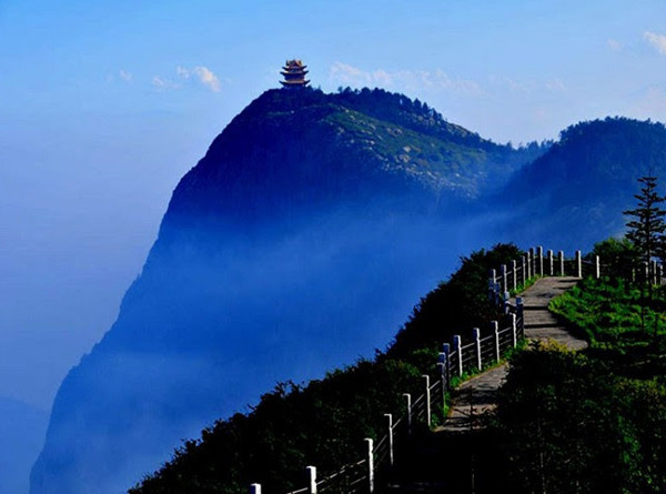 Picture 3 of 3 beautiful places are told in swordplay Kim Dung