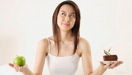 Picture 1 of 3 diseases you can easily catch if you eat fruit after a meal