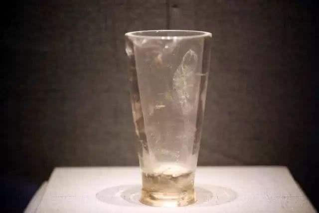 Picture 1 of 3 unique 'modern' artifacts from the world, 2 of which are questioned as 'aerial'