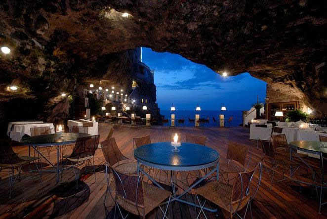 Picture 7 of 30 most impressive hotels in the world (1)