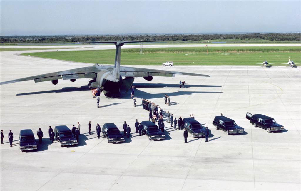 Picture 12 of 30 years after the shuttle explosion shocked the United States