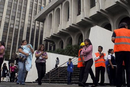 Picture 4 of 4 consecutive earthquakes in Guatemala in just 2 hours