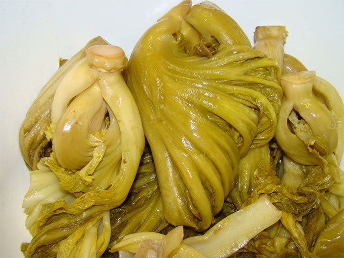 Picture 1 of 4 easy-to-eat foods, many people eat and boil water 10 times to sterilize it is useless