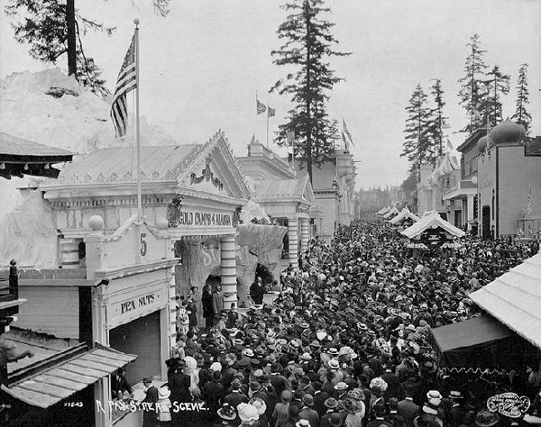 Picture 3 of 4 fairs 'nightmares' in human history