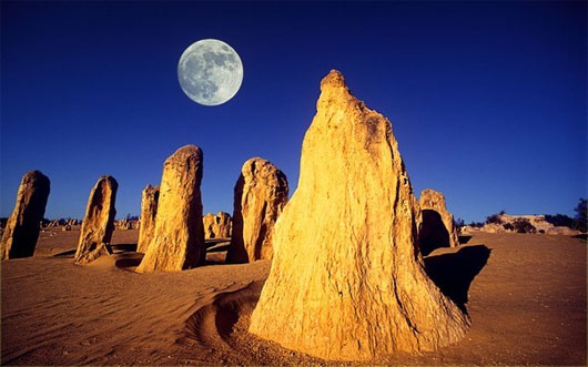 Picture 4 of 4 famous 'alien' locations on Earth