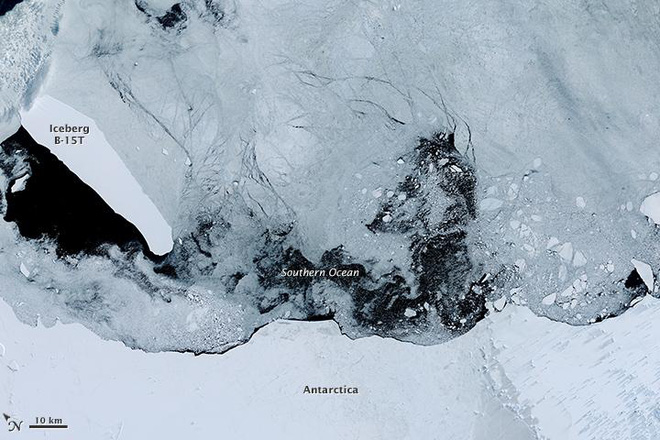 Picture 3 of 4 scenario is happening when the largest iceberg in history has just broken in Antarctica
