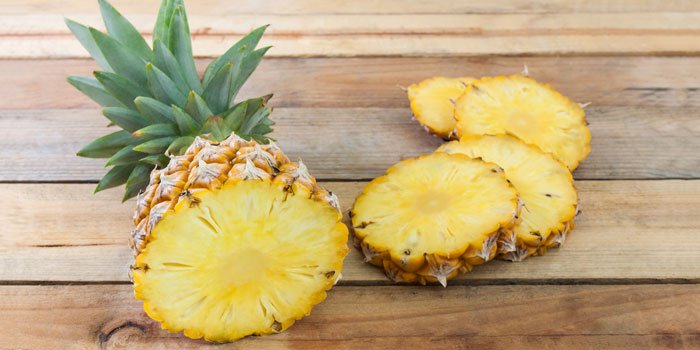 Picture 1 of 5 foods should not be eaten with pineapple if you do not want to be 'Cao Cao'