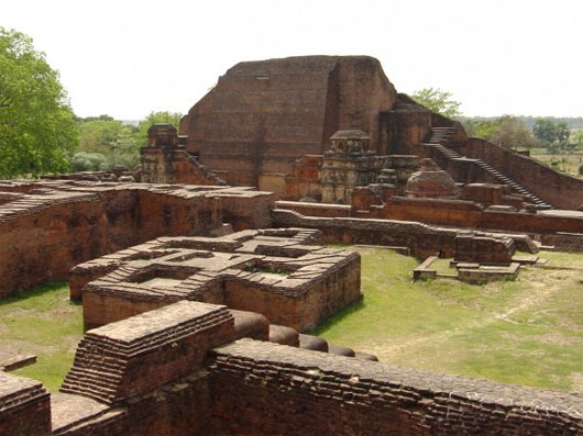 Picture 4 of 5 knowledge treasures are destroyed by humans