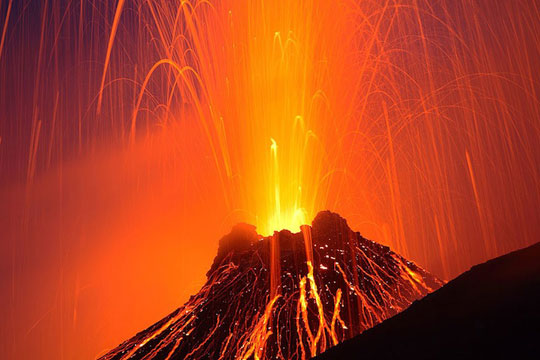 Picture 4 of 5 longest erupting mountains on the planet
