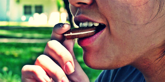 Picture 2 of 5 things that make people most addicted