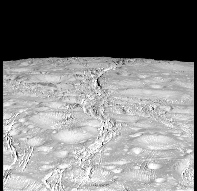 Picture 10 of 50 images of Saturn's Enceladus moon - where life can exist (Part 1)