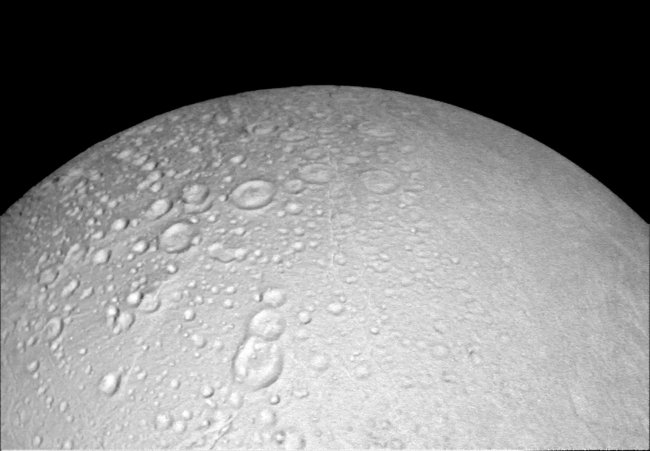 Picture 13 of 50 images of Saturn's Enceladus moon - where life can exist (Part 1)