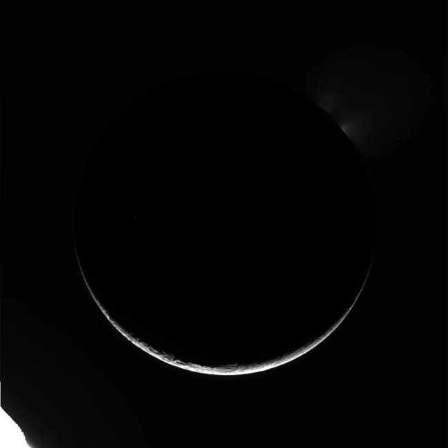 Picture 20 of 50 images of Saturn's Enceladus moon - where life may exist (Part 2)