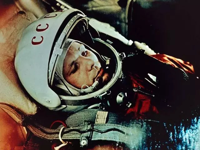 Picture 3 of 6 important events that mark 60 years of human conquest of the universe