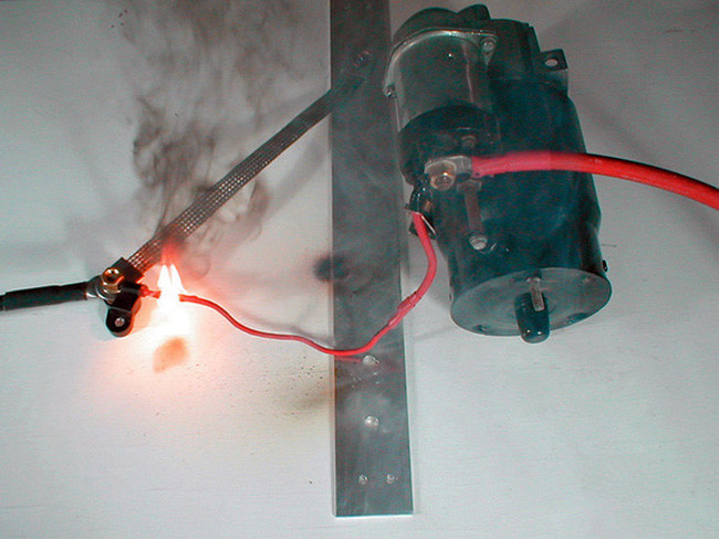 Picture 8 of 6 mistakes when using electrical appliances can make you pay for your life
