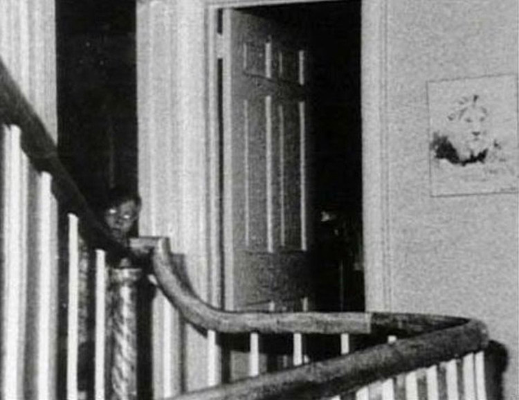 Picture 4 of 6 most haunting ghosts of all time