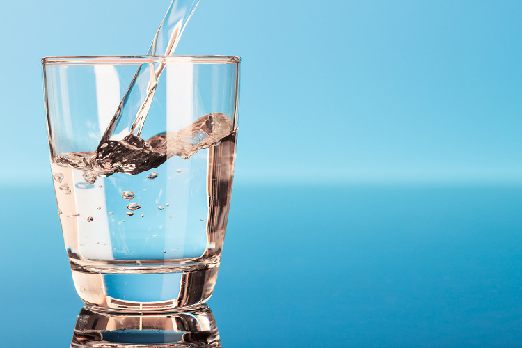 Picture 1 of 6 times of drinking water is even more poisonous than medicine