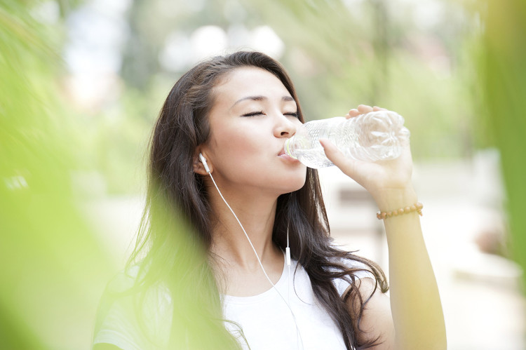 Picture 2 of 6 times of drinking water is even more poisonous than medicine