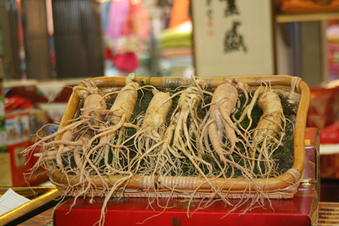 Picture 1 of 6 types of diseases should abstain from ginseng