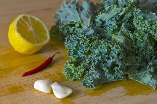 Picture 3 of 6 ways to combine foods to increase your ability to fight cancer