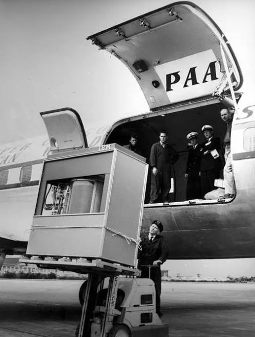 60-years-ago-how-big-5mb-hard-drive