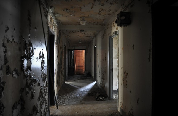 7 most terrifying haunted houses in the world for Halloween