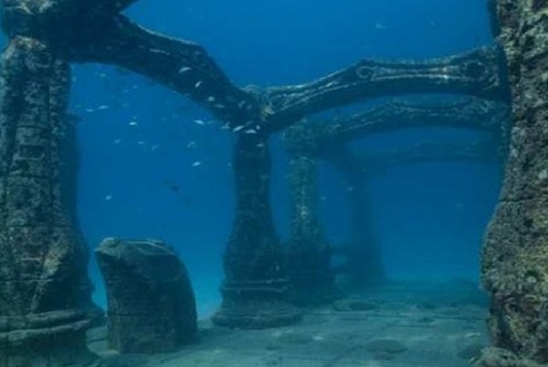 Picture 11 of 7 places hidden in the water surprised you