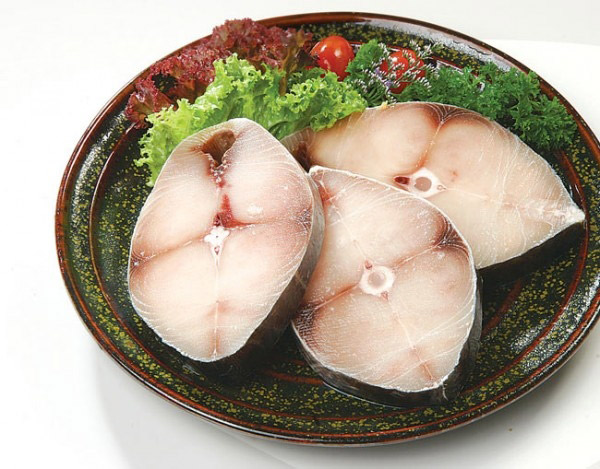 Picture 7 of 7 popular but extremely dangerous seafood dishes