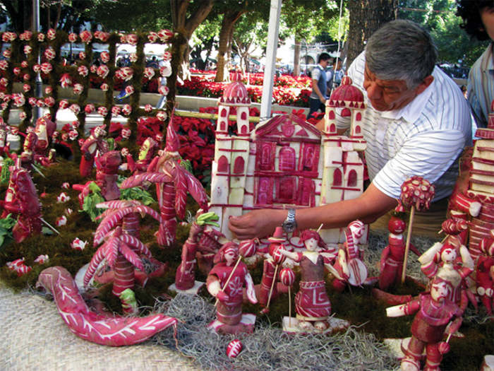 Picture 1 of 7 quirky festivals in the world