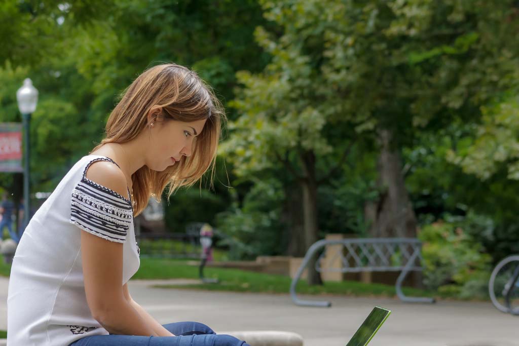 Picture 1 of 7 reasons to prove that women are as intelligent as possible