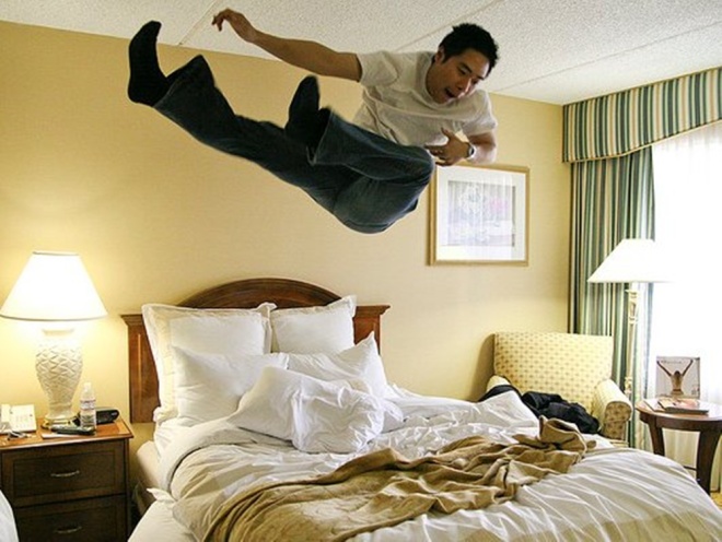 Picture 6 of 7 strange things about sleepwalking