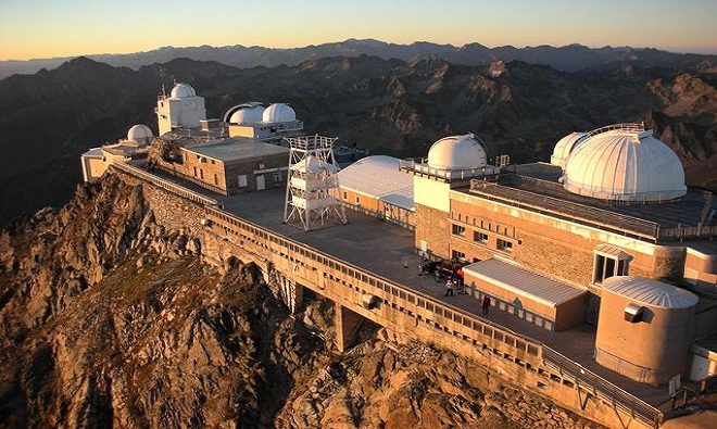 Picture 7 of 7 world-famous astronomical stations