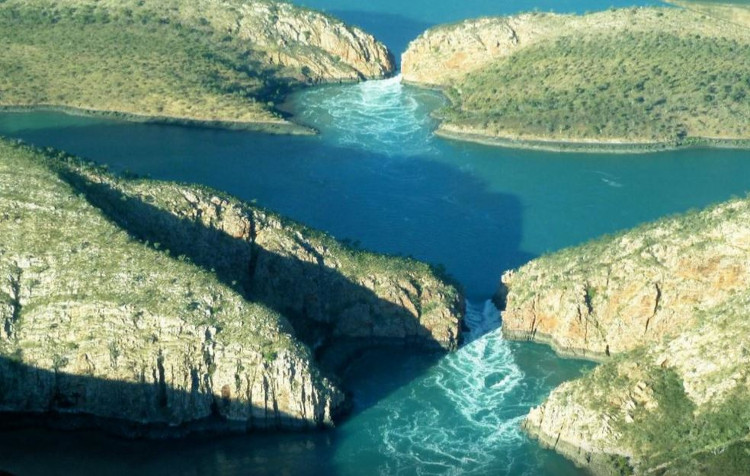 Picture 4 of 8 beautiful natural phenomena only available in Australia