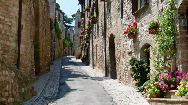 Picture 5 of 8 countries 'most lonely' in the world