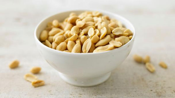Picture 1 of 8 great benefits of peanuts with health