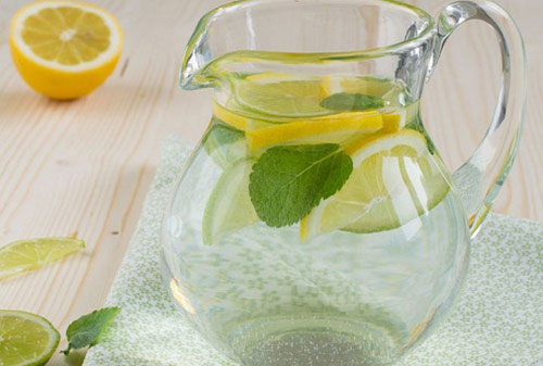 Picture 2 of 9 best fruits and vegetables to mix with water