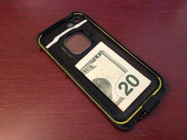 Picture 5 of 9 essential tips can save you in emergencies