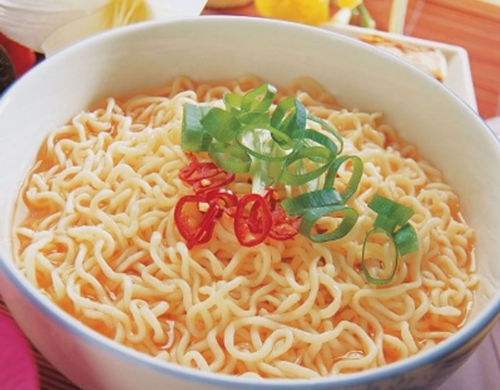 Picture 8 of 9 foods gradually destroy the brain