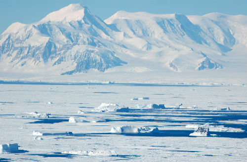 Picture 1 of 9 interesting things about Antarctica and Arctic