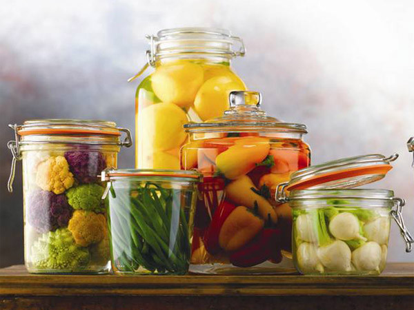 Picture 3 of 9 'natural antibiotics' are better than medications available in the kitchen
