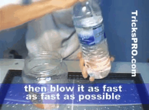 Picture 6 of 90% we do not know how to pour water out of plastic bottles properly